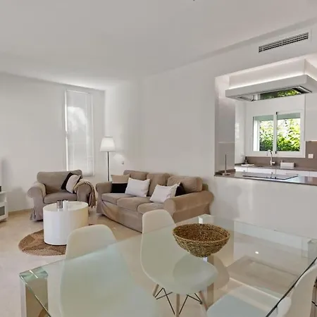 Alcazaba Lagoon Family By Costarentals - Ref M14 Lägenhet Estepona